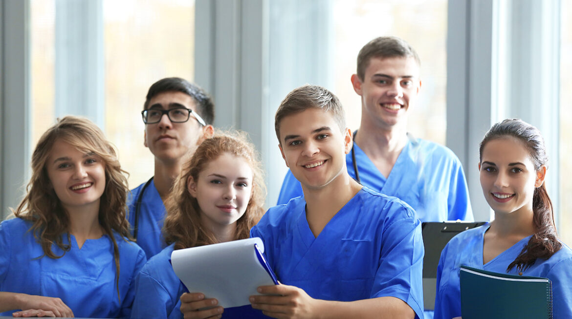 Navigating the Job Market: Tips for New Graduate Nurses in Australia